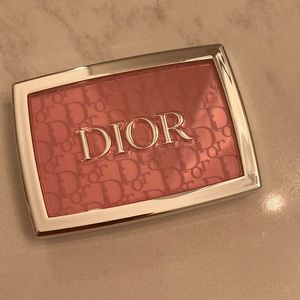Dior blush in pink